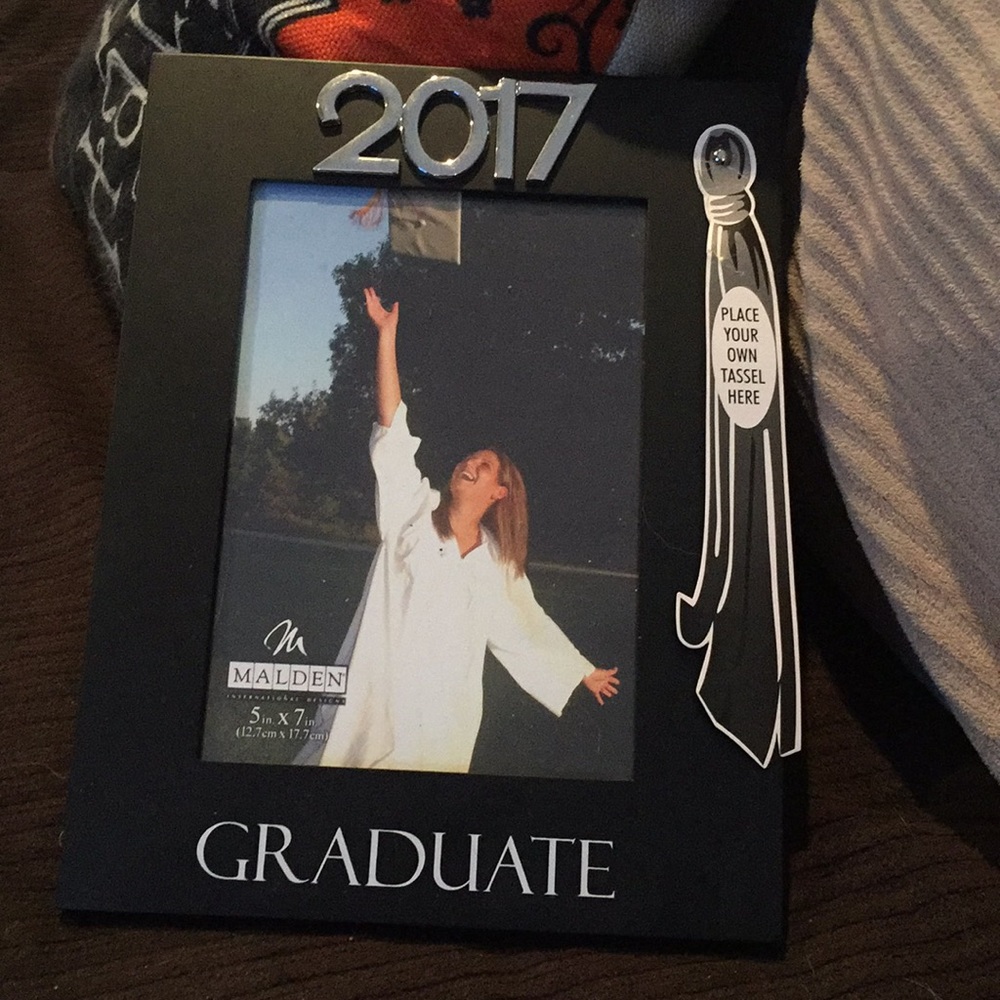 Tassel frame
